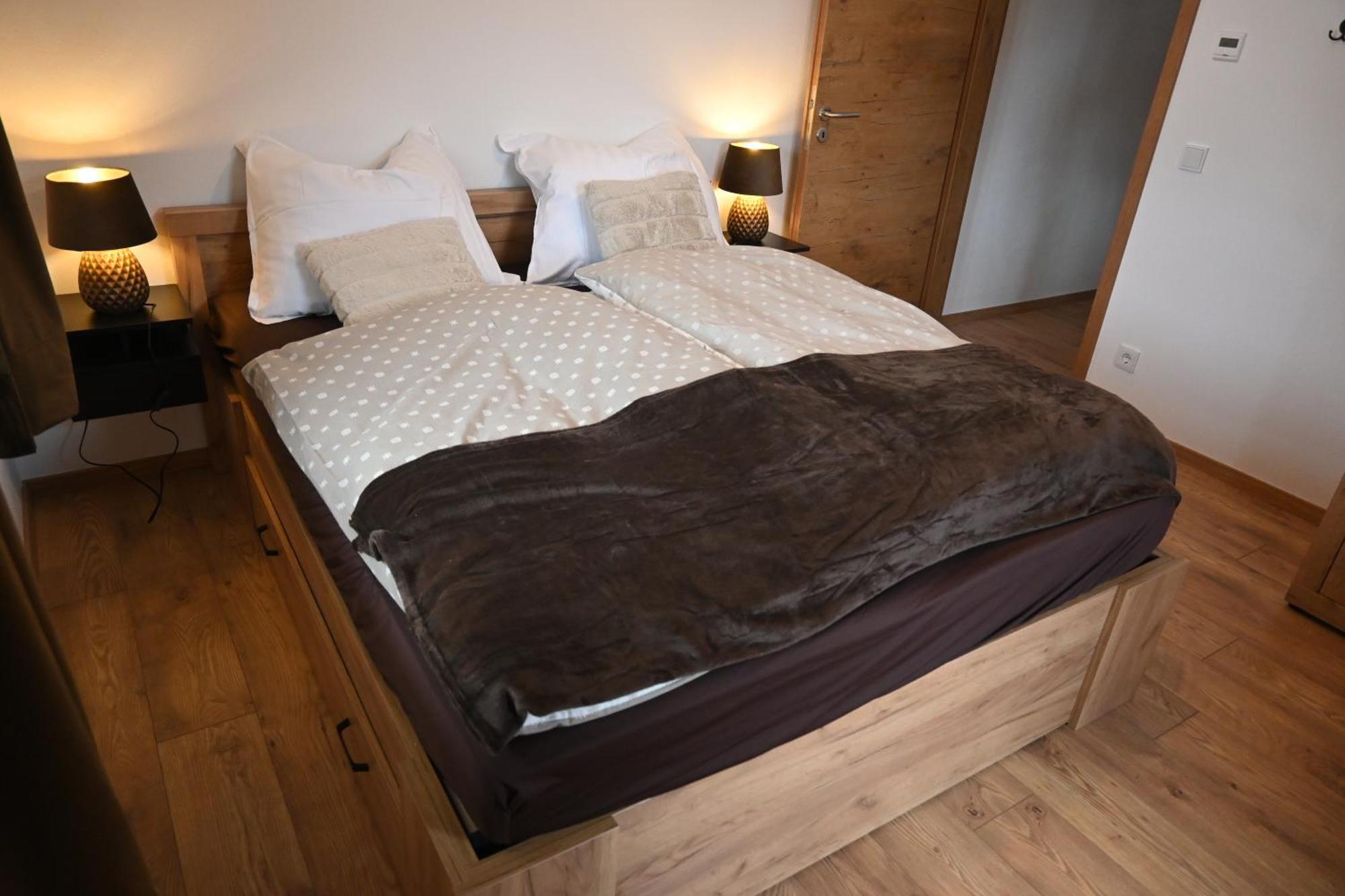 Nicky Apartments And Studios Niederau Esterno foto