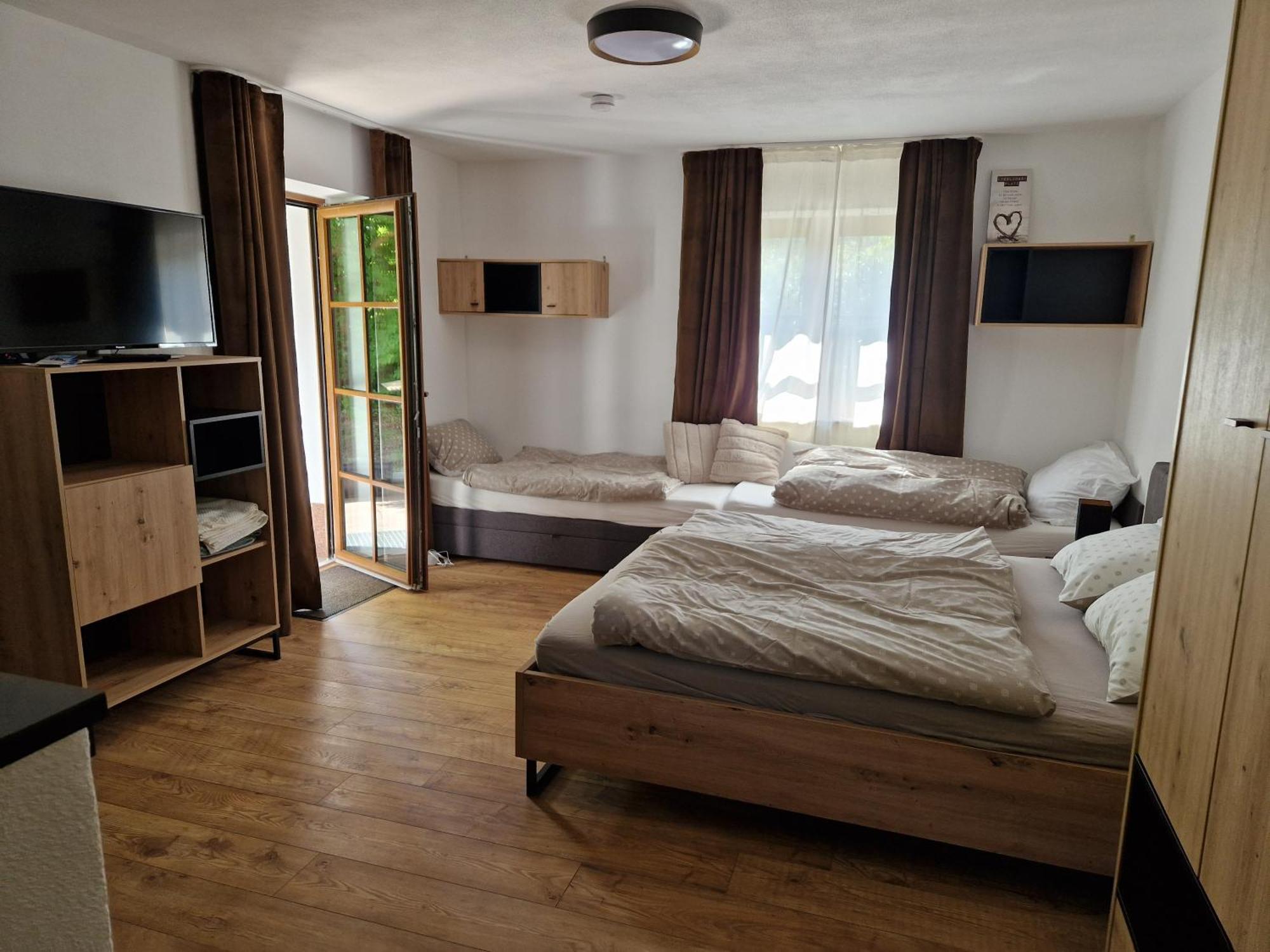 Nicky Apartments And Studios Niederau Esterno foto